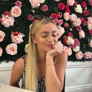 Meet your Posher, Megan